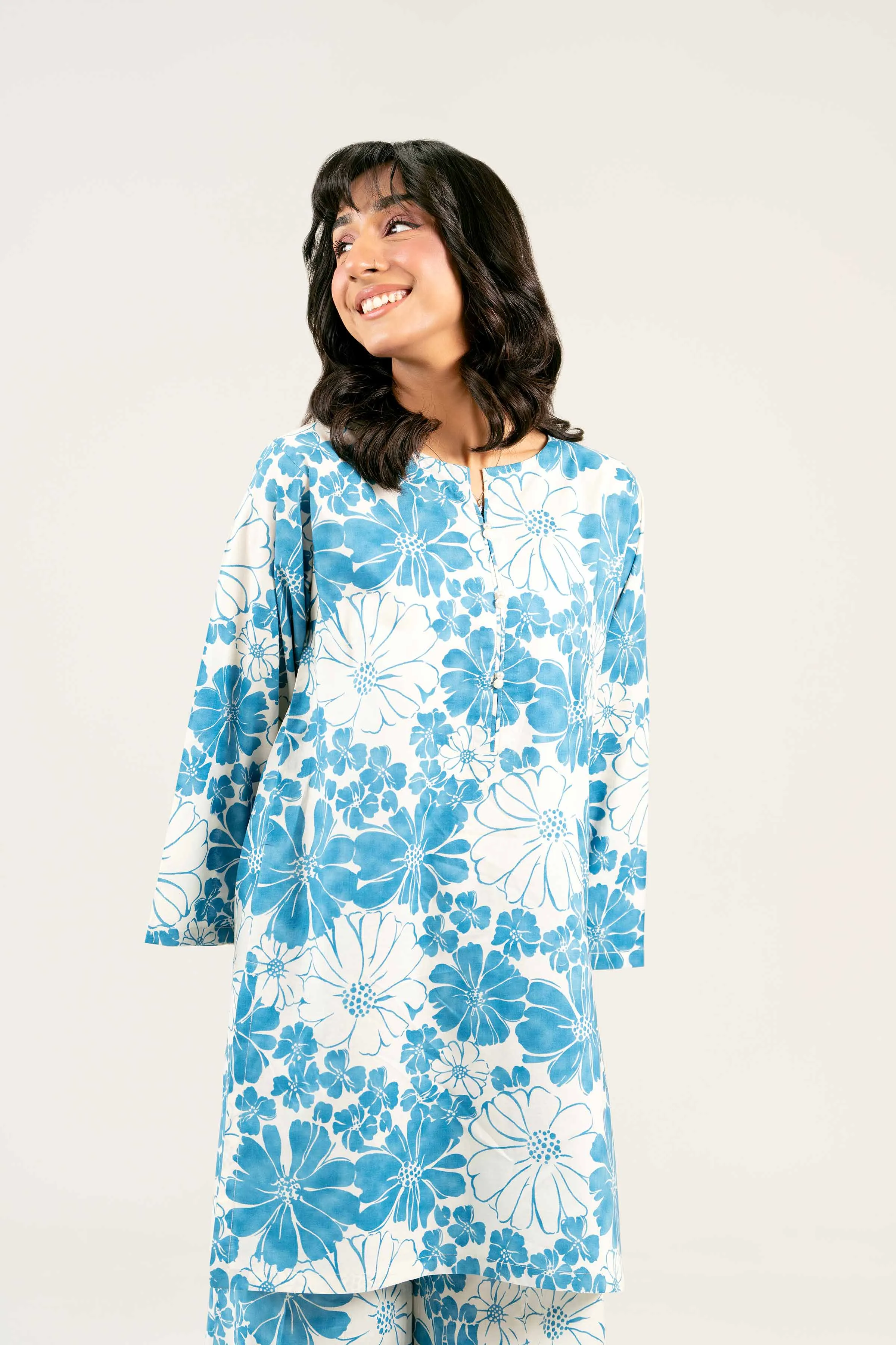 2 Piece - Printed Embroidered Suit - PS25-40