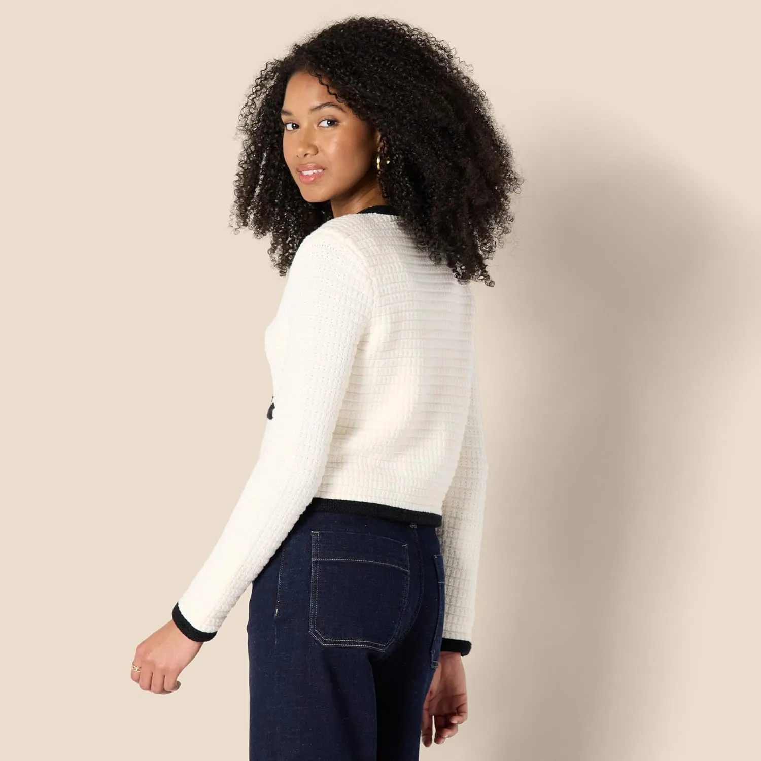 Amazon Essentials Women's Regular-Fit Midweight Cardigan Sweater
