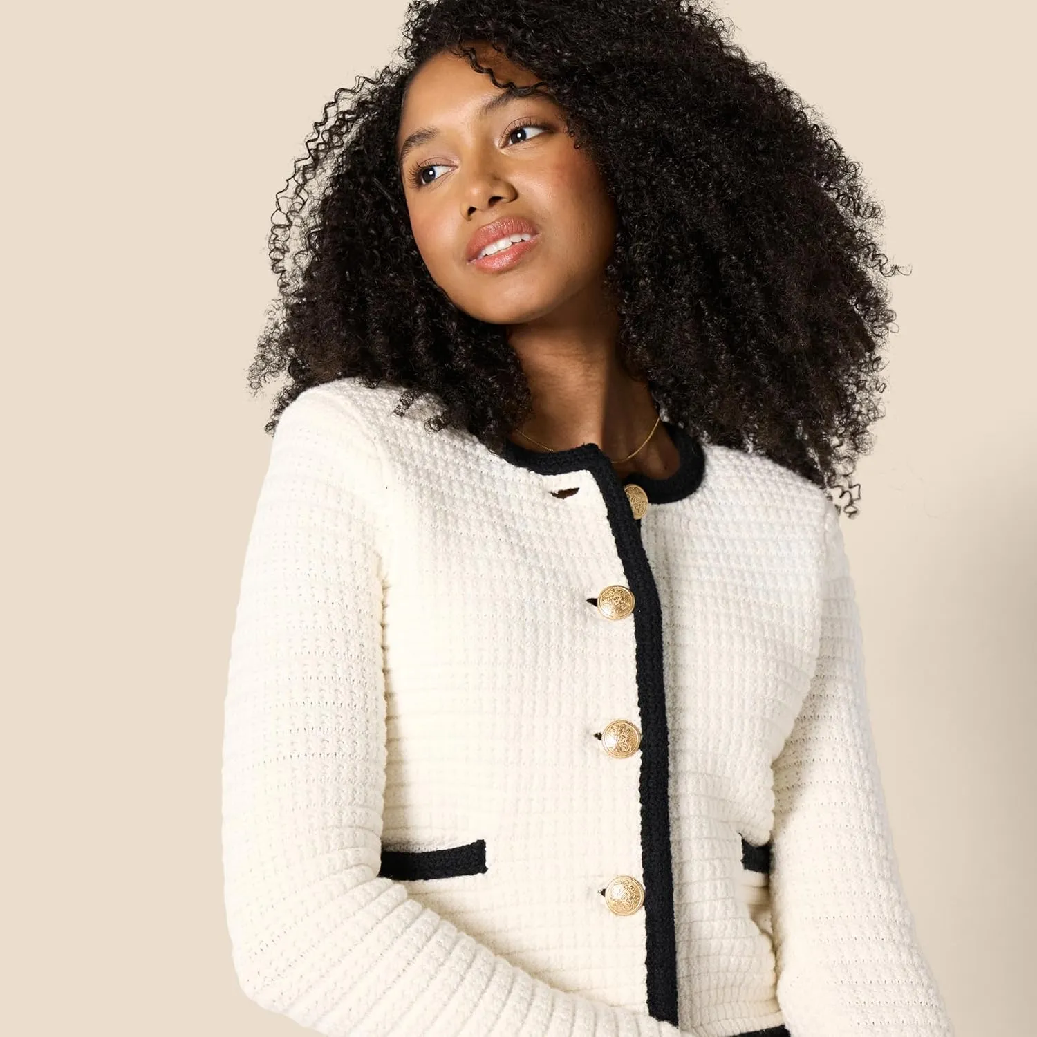 Amazon Essentials Women's Regular-Fit Midweight Cardigan Sweater