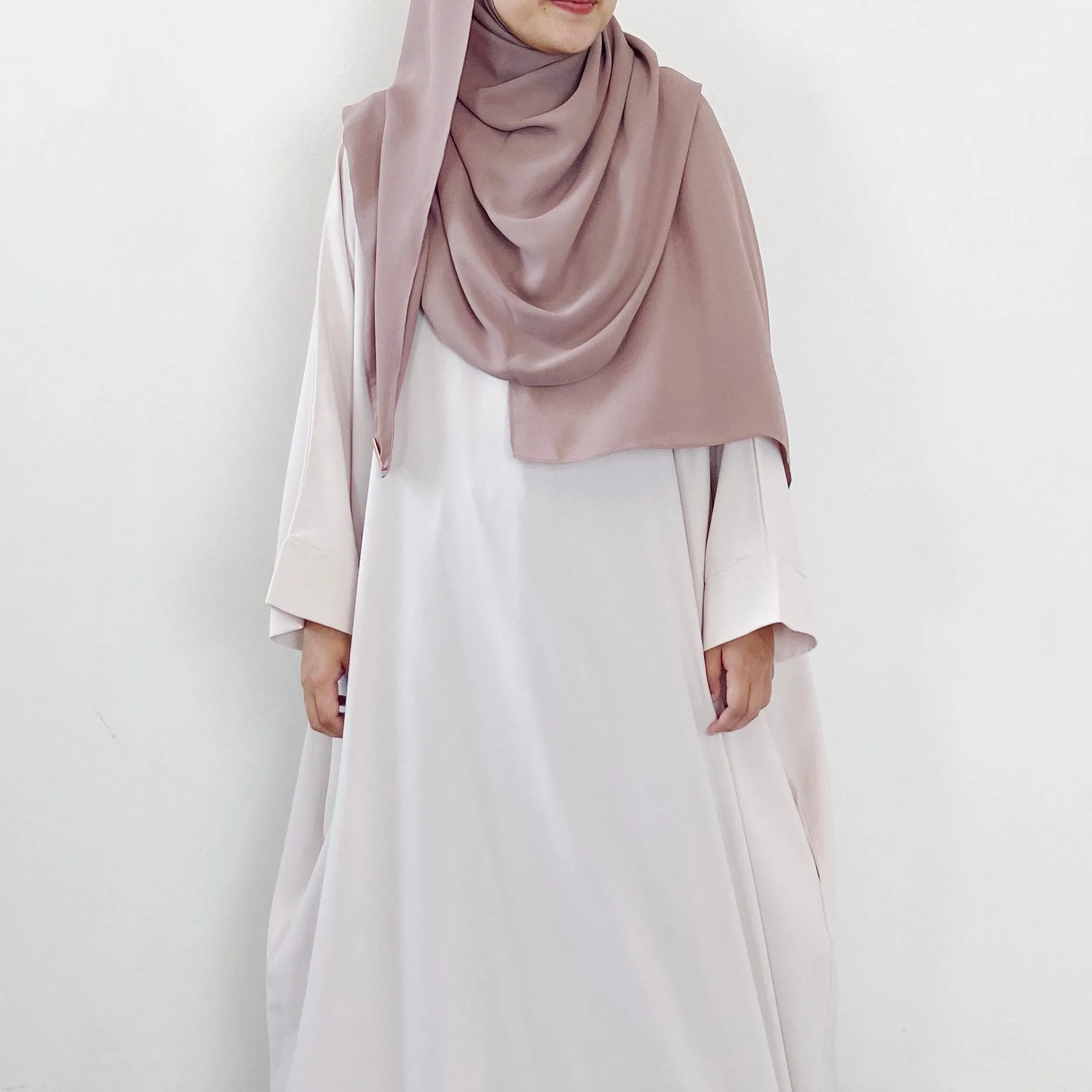 AS/IS - Premium Chiffon : Taupe