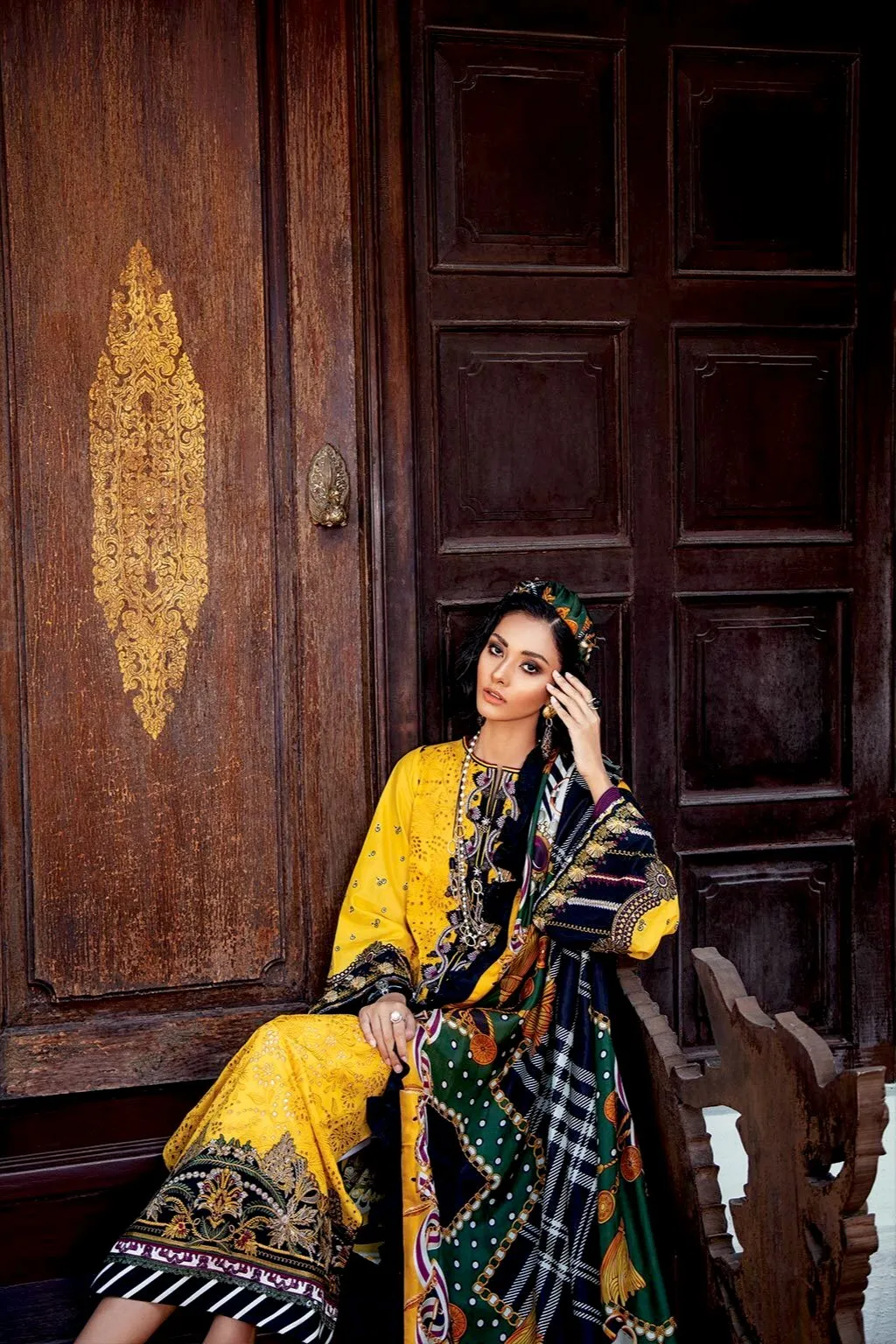 Baroque Luxury Lawn Collection 2020 – Sweet Fantasy