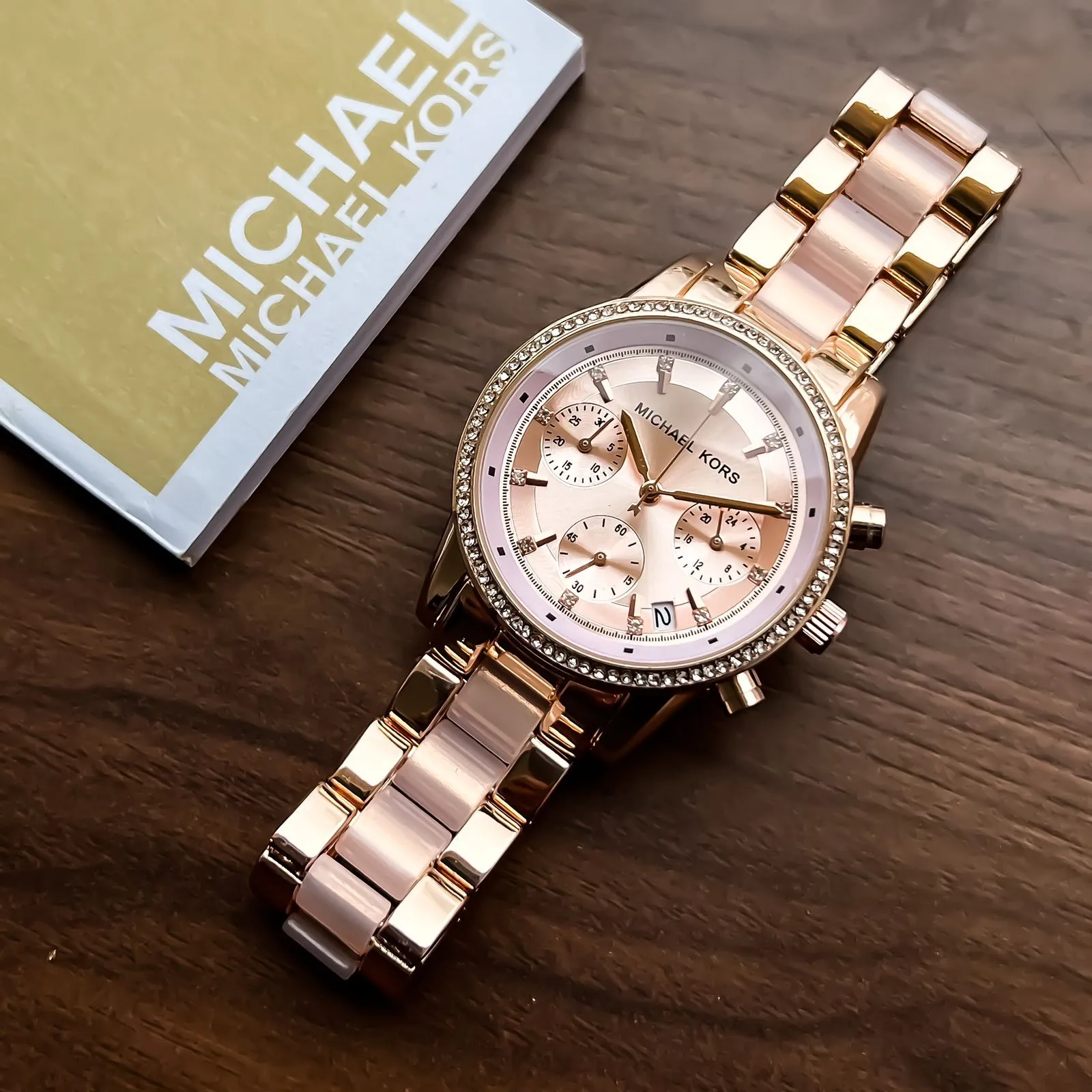 Chosmogragh Watch With Rose Gold Metal Case & Pink Dial Dated Multicolor Strap Watch For Women's Design For Girl Or Woman Best Gift Date Watch- MK-3607