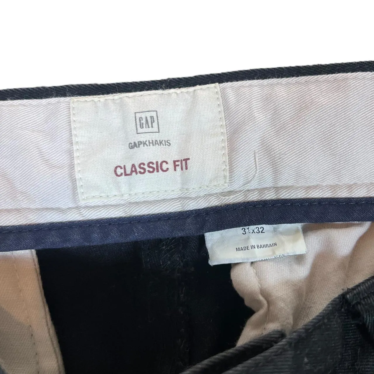 GAP KHAKIS "Classic Fit" Straight Leg Black Chino Trousers