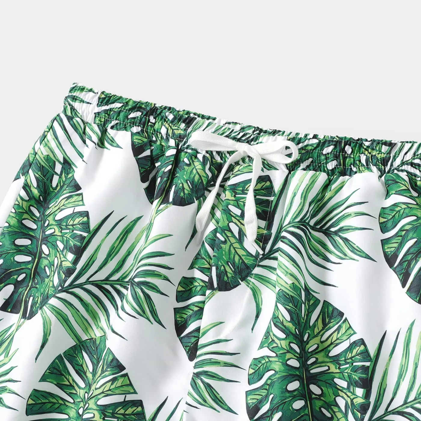 Green Leaf Print Family Matching Swimsuits With Baby