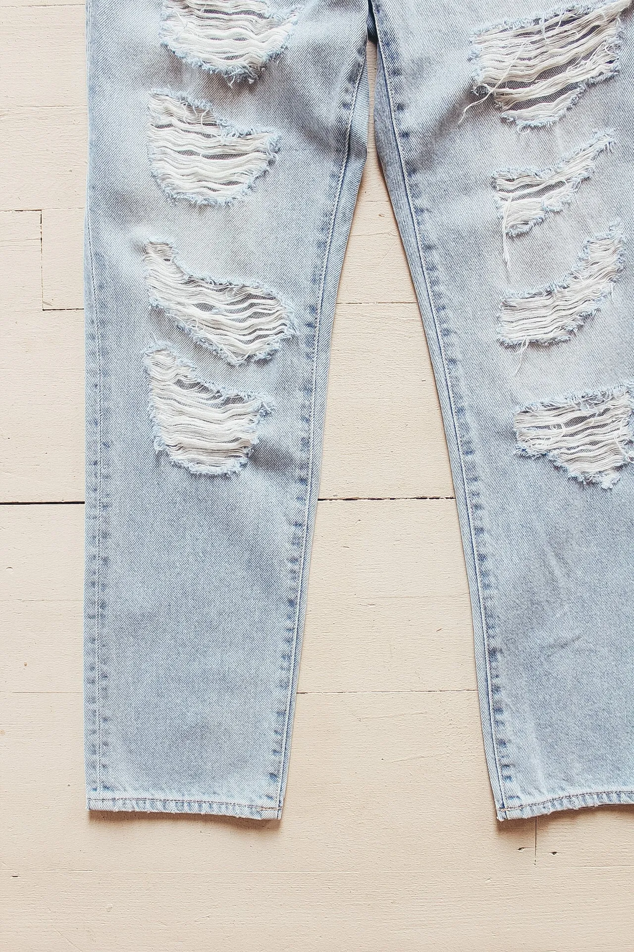 Hidden Tracey High Rise Straight Leg Jean