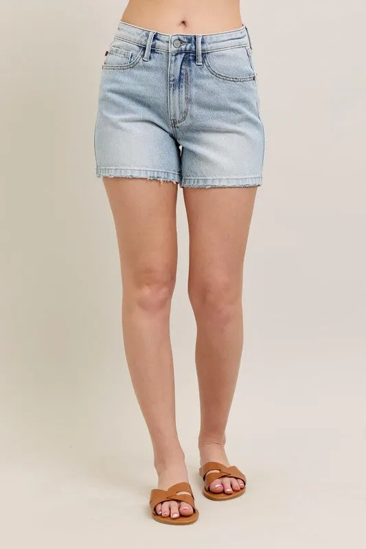 Judy Blue Full Size Frayed Hem High Rise Denim Shorts with Pockets ONLINE EXCLUSIVE