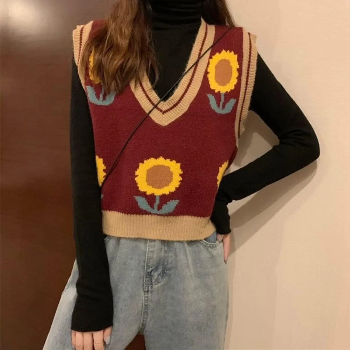 Lunoakvo Women Pink Peach Flower Embroidery Knitted Sleeveless O-Neck Knitwear Sweater Vest