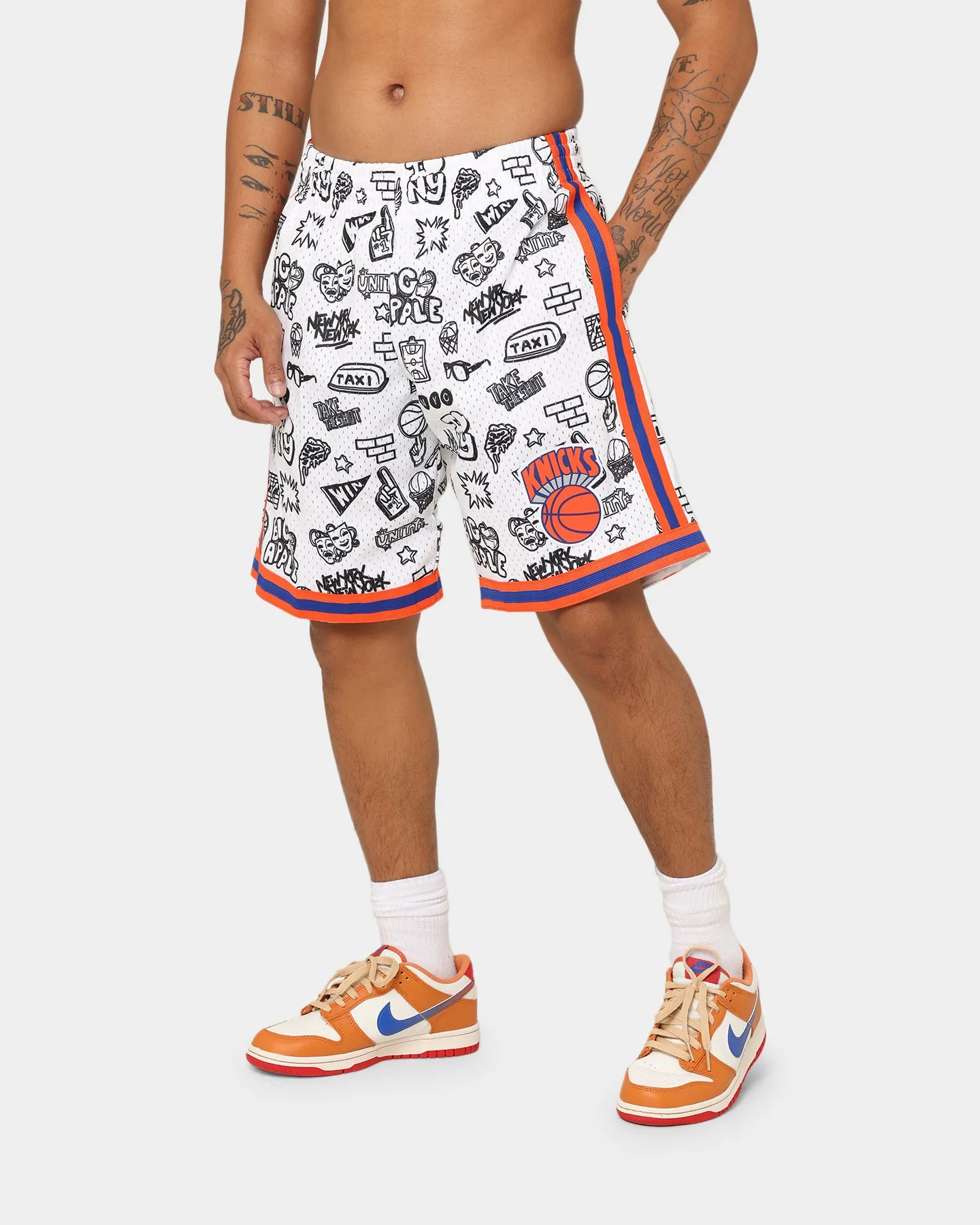 Mitchell & Ness New York Knicks 1991 Doodle Swingman Shorts White