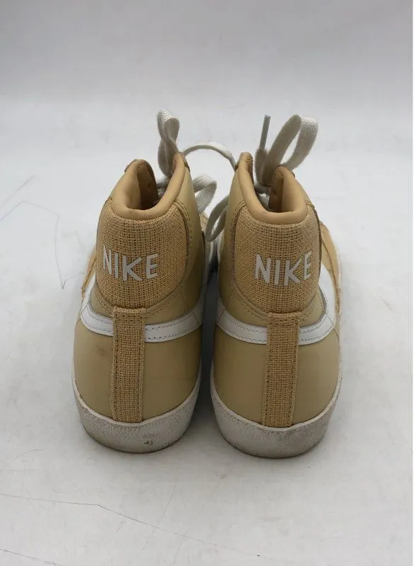 Nike Women's Blazer Mid '77 DD9679-200 Brown Lace-Up Athletic Shoes - Size 8.5