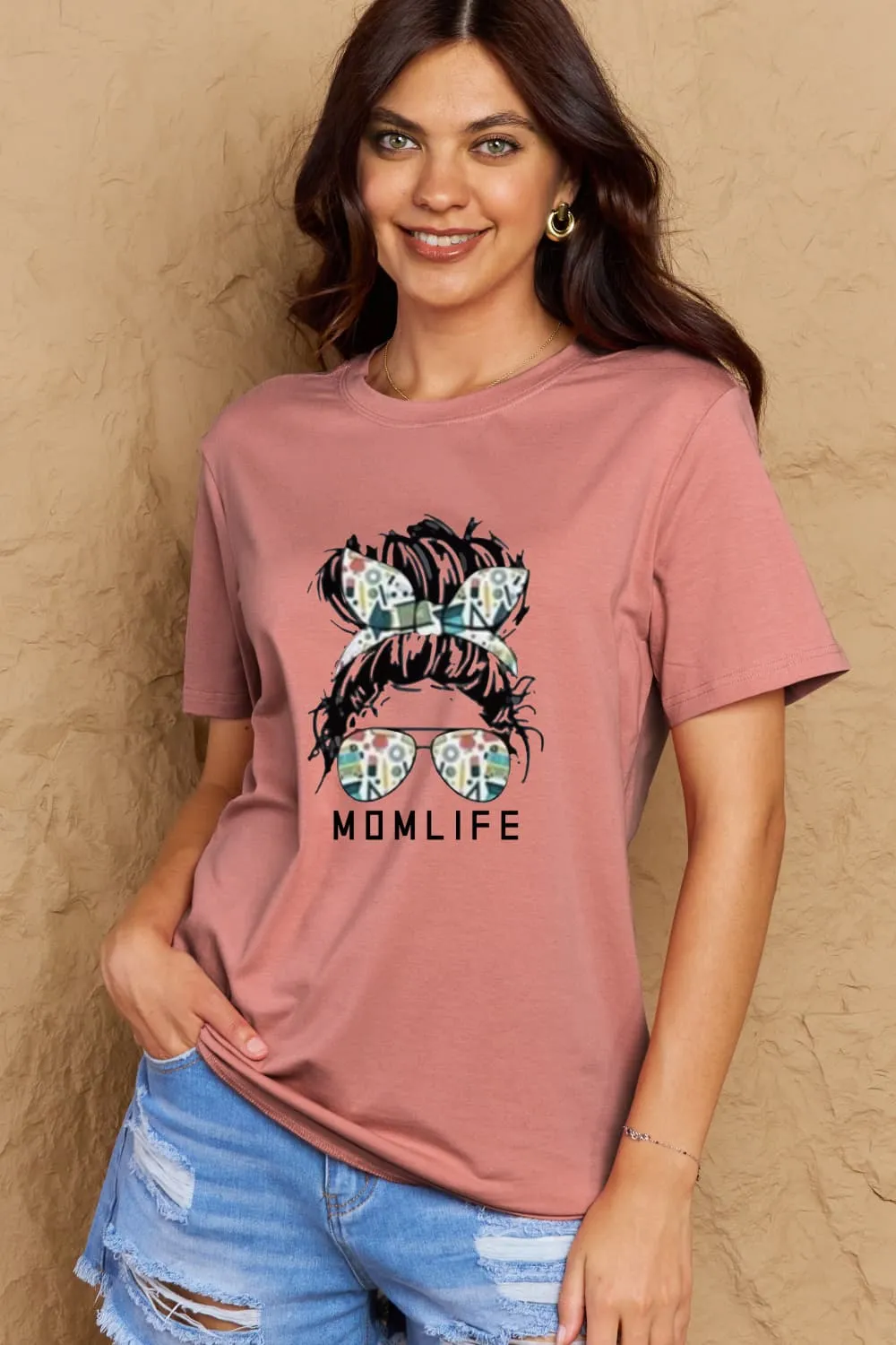 "Mom Life" Graphic T-Shirt - Casual Style | 100% Cotton