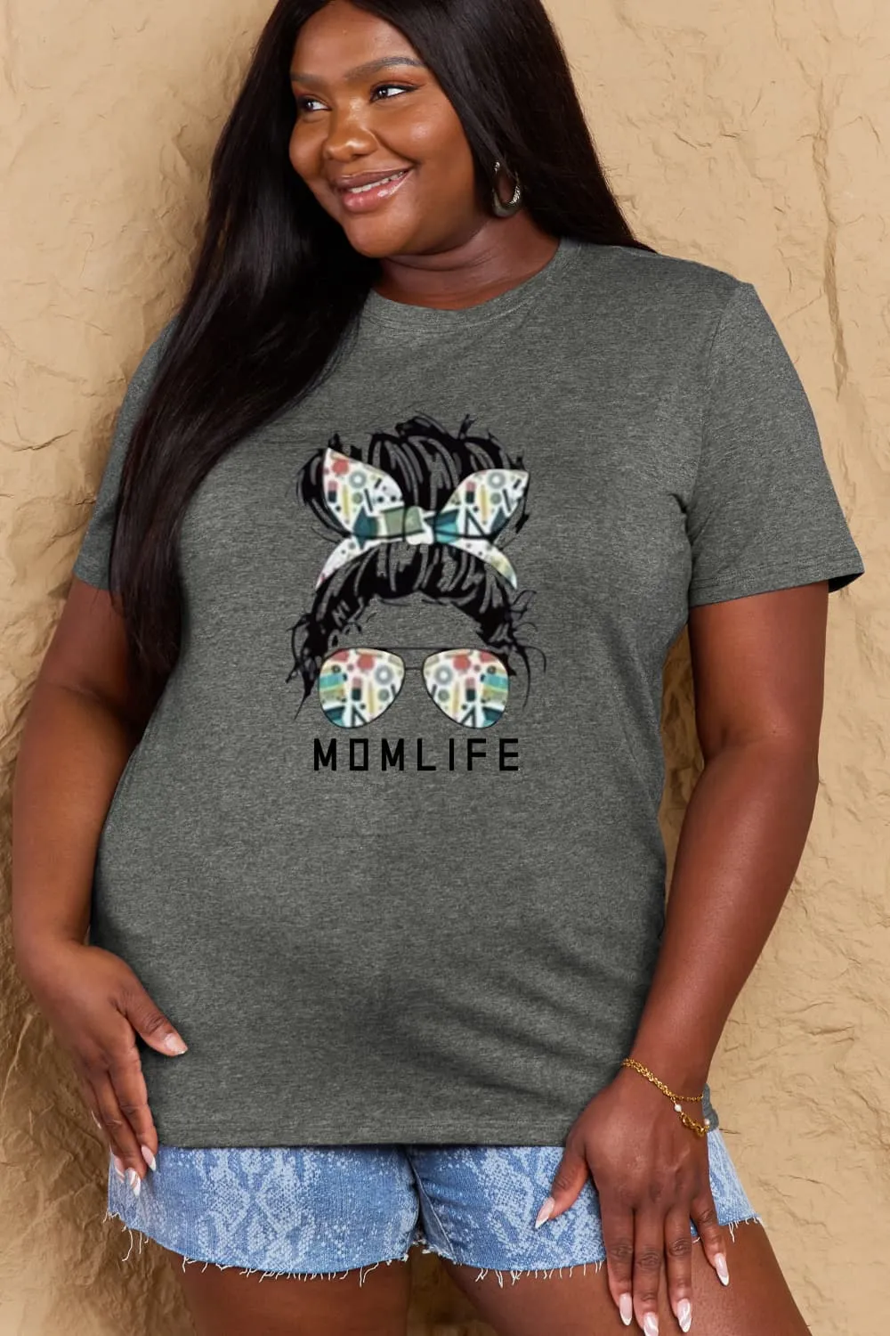 "Mom Life" Graphic T-Shirt - Casual Style | 100% Cotton