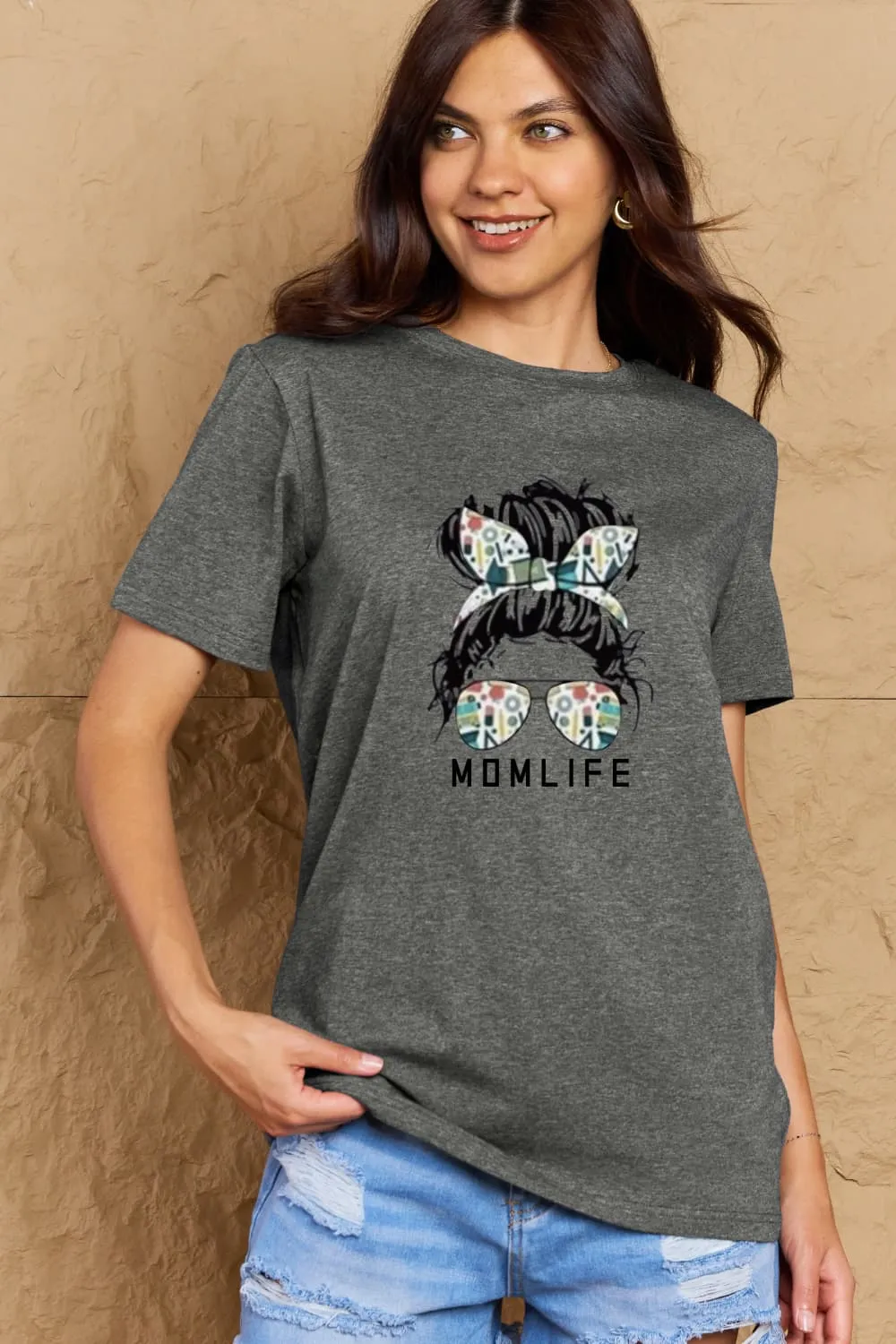"Mom Life" Graphic T-Shirt - Casual Style | 100% Cotton