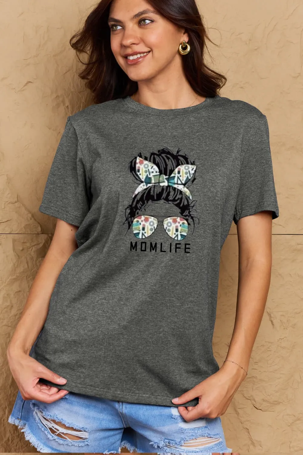 "Mom Life" Graphic T-Shirt - Casual Style | 100% Cotton