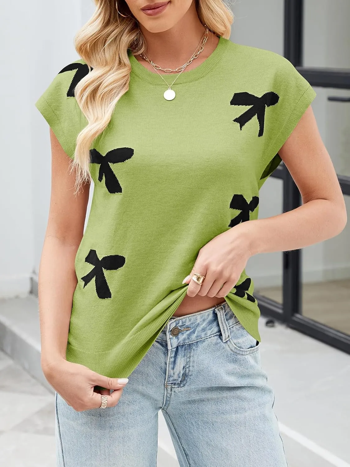 SENFURE Womens Crewneck Sleeveless Sweater Vest 2025 Trendy Cap Sleeve Bow Knit Tank Tops