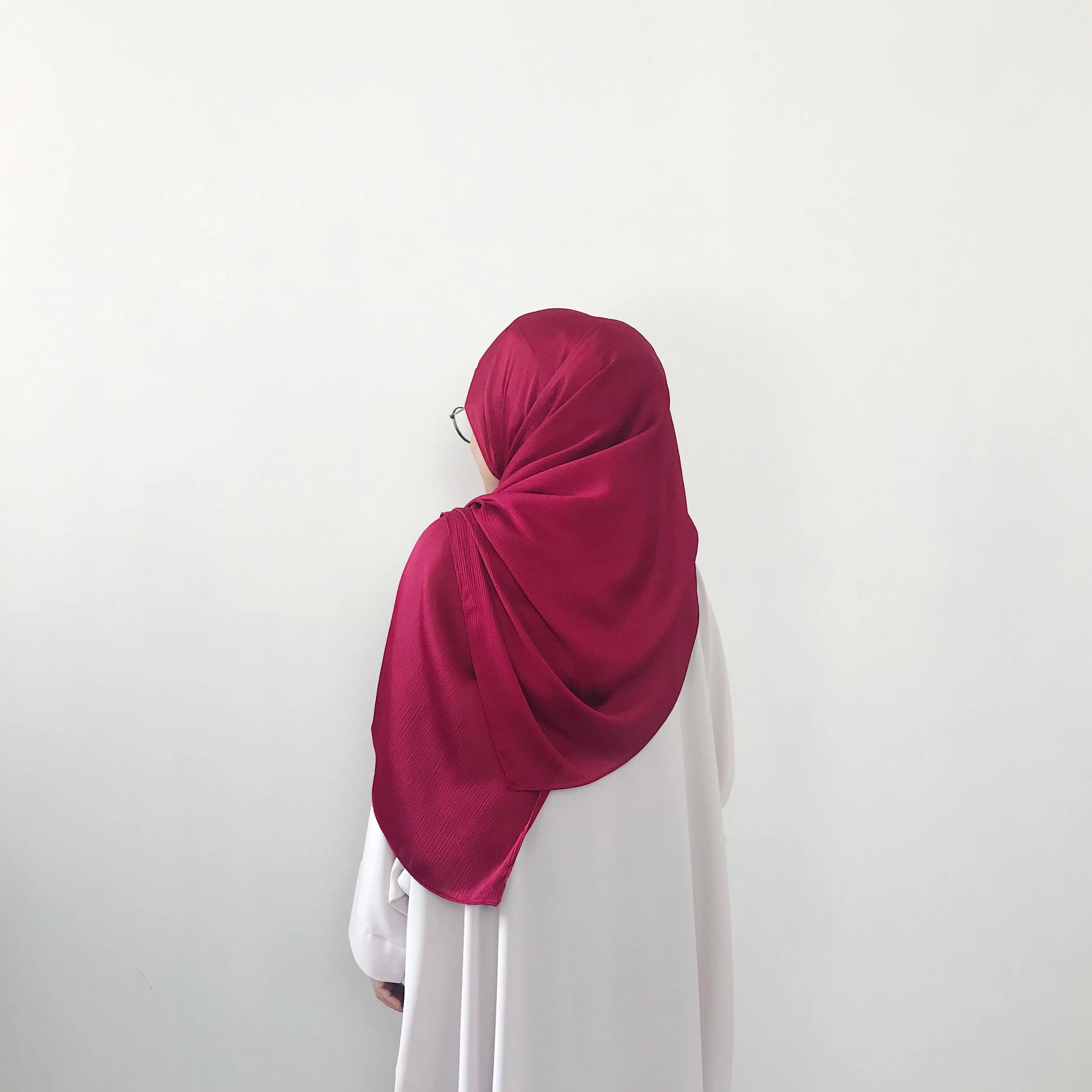 Textured Satin : Cherry