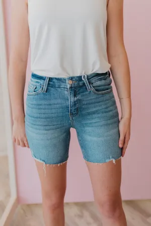 Vervet Loretta Medium Wash Midi Shorts