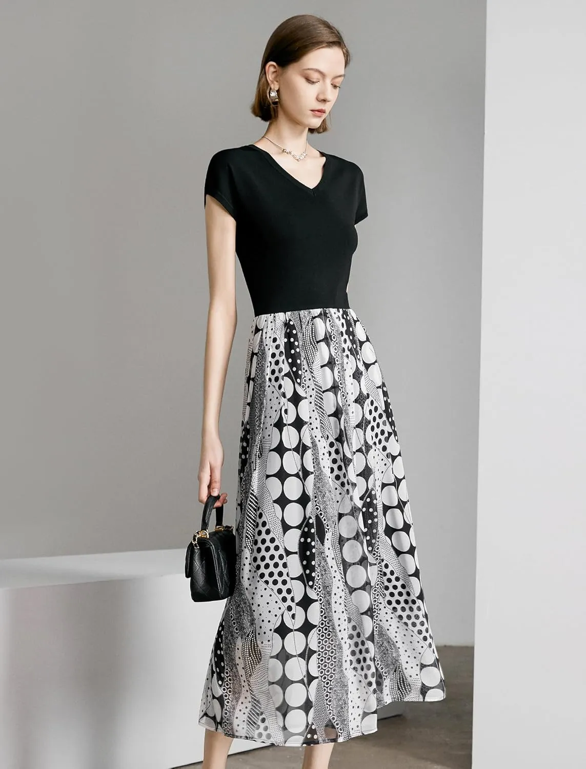 Women's Color Block V-Neck Geometric Print Chiffon Midi Dress with Pleated Skirt Elegant and Comfortable