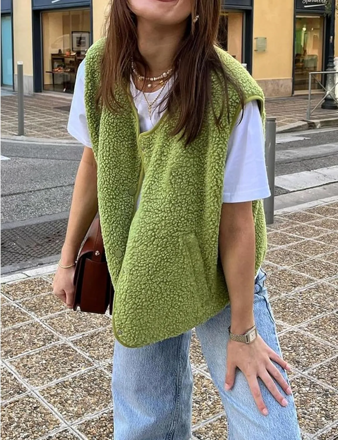 Womens Fuzzy Fleece Vest Casual Sleeveless Sherpa Jacket Warm Button Down Gilet Winter Outwear with Pockets