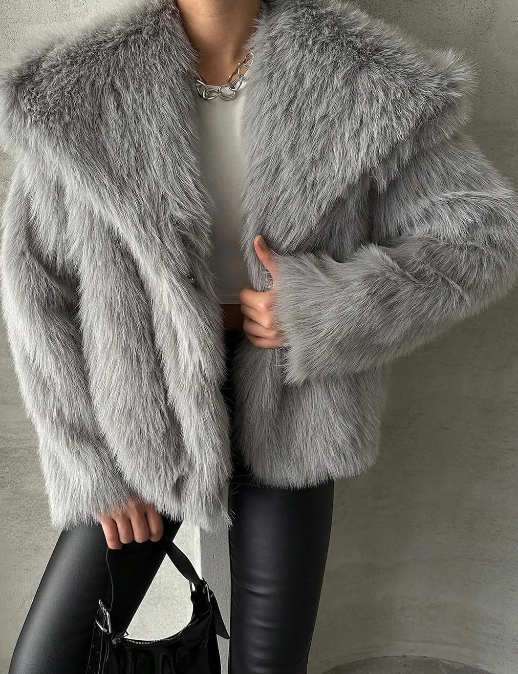 Women's Lapel Faux Fur Jackets Winter Warm Long Sleeve Coats Open Front Fluffy Outerwear