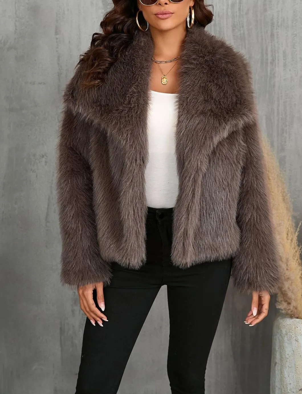 Women's Lapel Faux Fur Jackets Winter Warm Long Sleeve Coats Open Front Fluffy Outerwear